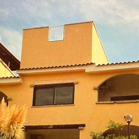 Giglio Apartment Vista Mare E Parcheggio Privato Porto Rotondo Dış mekan fotoğraf