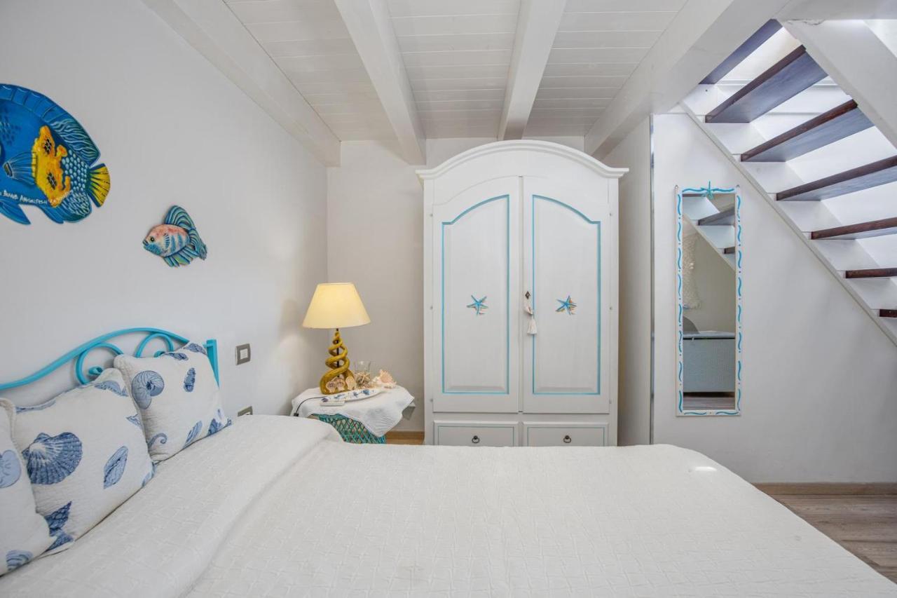 Giglio Apartment Vista Mare E Parcheggio Privato Porto Rotondo Dış mekan fotoğraf